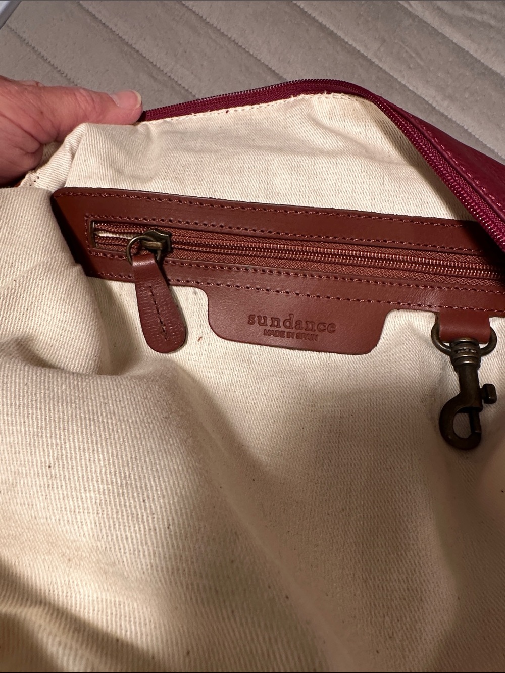 NEW Sundance Leather Shoulder Bag, Wine Red - Picture 9 of 13